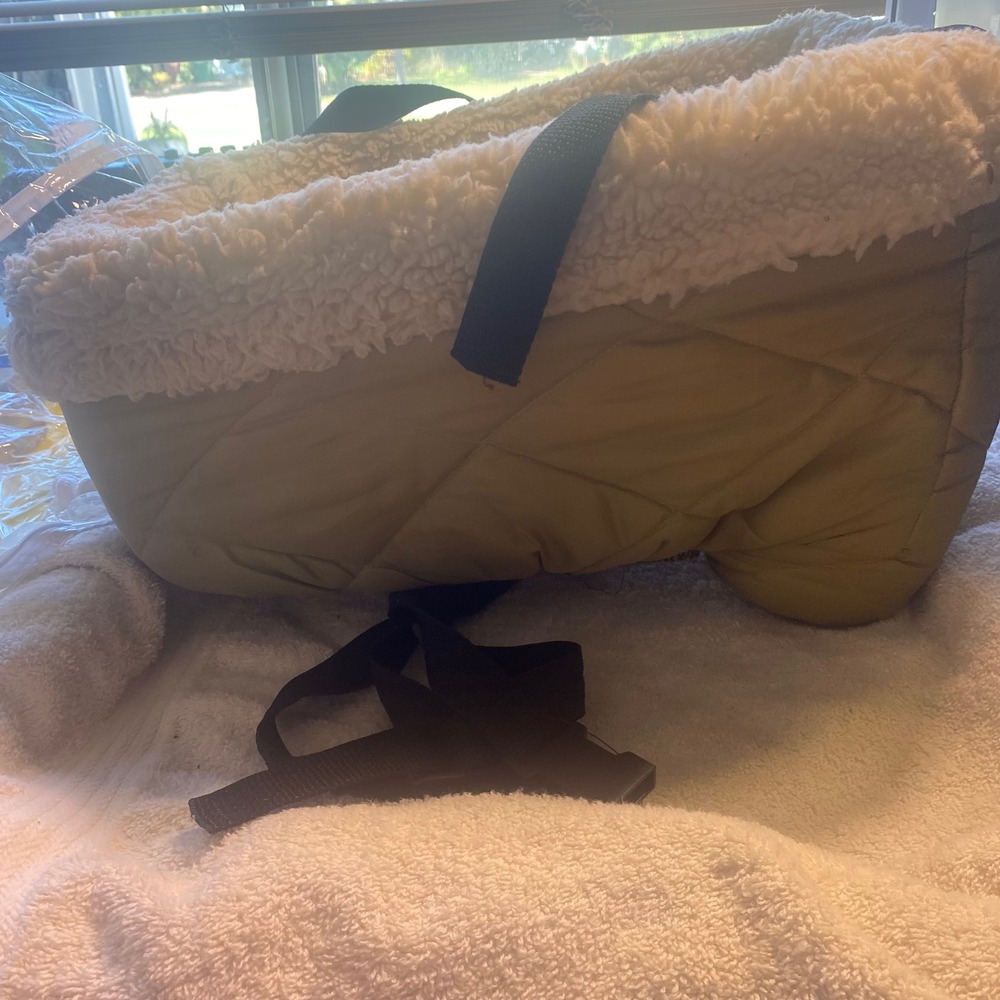 Small Breed Dog Car Seat Booster Tan Quilted Faux Shearling with Safety Straps